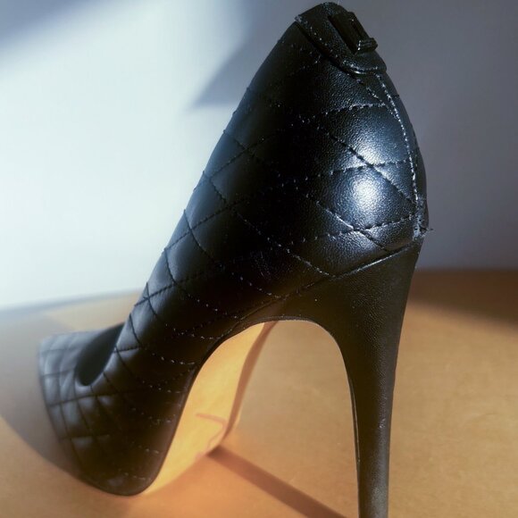 Karl Lagerfeld Paris Heels - Picture 6 of 11